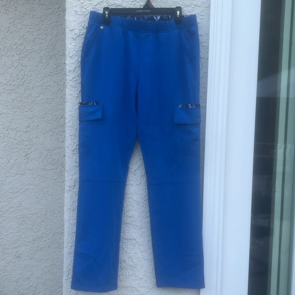 FIGS Technical Collection Royal Blue Men's Scrub Set Size M